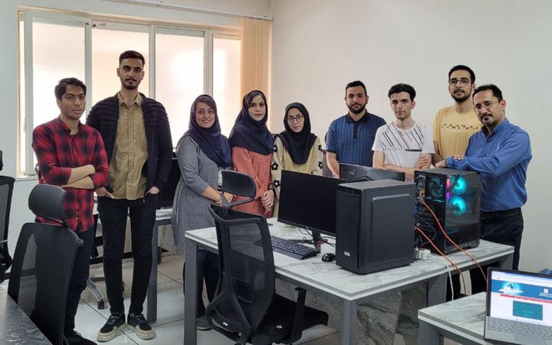 جمعی دوستانه