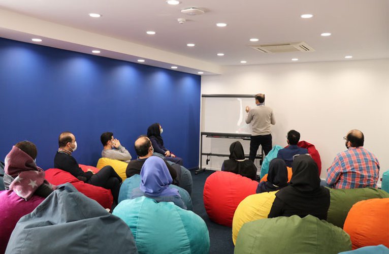 فضای توسن