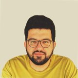 پروفایل پیام اسفندیاری